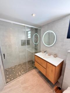 La Kaz Lacaussade - 2