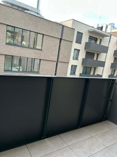 William's Modern Luxe Suite by the Station - 1