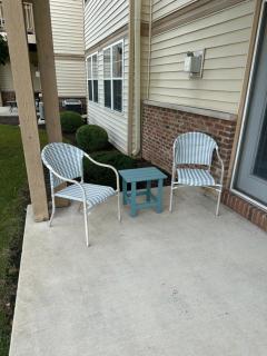 Modern 2bed 2 bath condo - 6