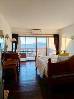 Jansom Beach Resort - 9