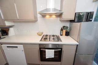 Beautiful flat with back patio Battersea London - Pass the Keys - 1