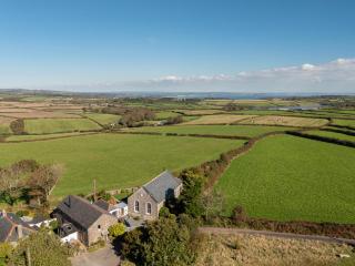 Cosy 1 bedroom Cottage - Great location & Parking - 9