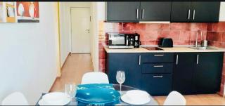 Sky view in the heart of resourt - 2