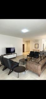 The Residence 541 - 5