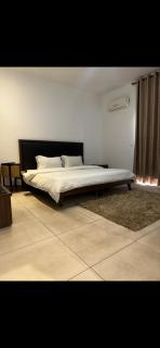 The Residence 541 - 2