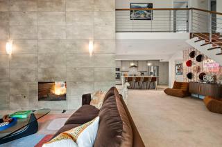 Desert Disco - 4BR Mid-Century Modern Design - 1