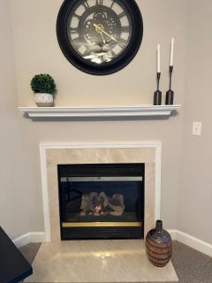 Lakeview 2 bed 2 bath condo - 1