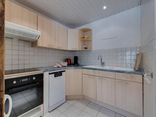 Appartement T2 lumineux, balcon sud, proche pistes - FR-1-641-71 - 2