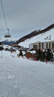 4 Valleys Ski In - 5