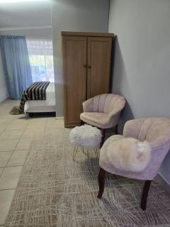 Glow Levels Guest House - 5