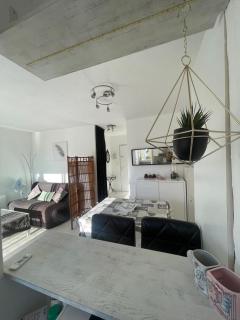 Grand studio au Grau-du-Roi proche Seaquarium et plage - 0