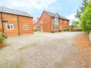 Detached Chester 5BR Contractor Stay Sleeps 9 - 8
