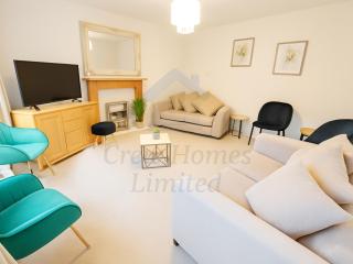 Detached Chester 5BR Contractor Stay Sleeps 9 - 3