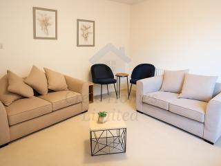 Detached Chester 5BR Contractor Stay Sleeps 9 - 5