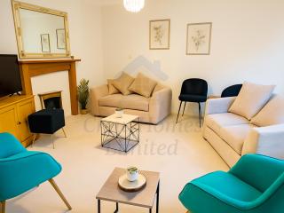 Detached Chester 5BR Contractor Stay Sleeps 9 - 7