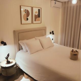 ORA Luxoria Suite Racine & Gym by Staycationcasa - 2