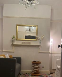 The cosy courtyard - 7