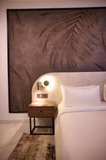 Azusa Hotel and Apartments - 5