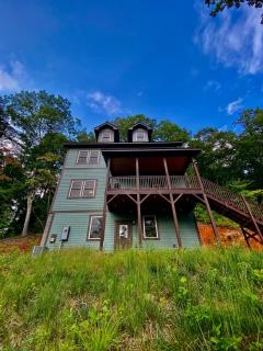 Mountain Views, HotTub, Minutes to Downtown! - 6