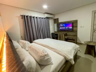 OSE Luxury Apartments - 2