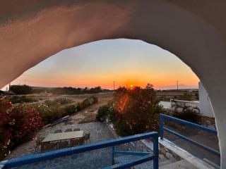 Paros Home - 1