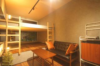 Fuji Time Traveler BBQが楽しめる 河口湖湖畔すぐそば 6名宿泊可のトレーラーハウス - 4