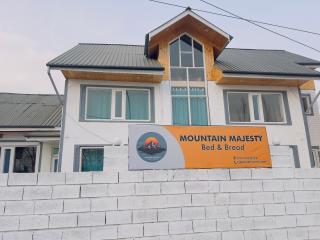 Mountain Majesty - 0