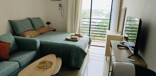 One Kaizer at Uptown - 0