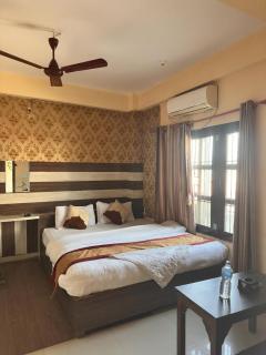 HOTEL OPERA Deluxe - 3