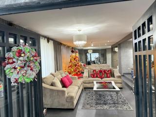 Residencia en Apodaca Nuevo León - 0