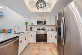 Beach Townhome Steps from Downtown Cocoa Beach - 6