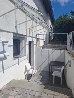 Perfekt für Firmen, Pendler, berufliche Übernachtungen - 0