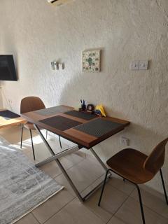 Emily's Sun Escape - 6