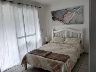 Apartamento em Angra dos Reis de frente para o mar no Shopping Piratas - 9