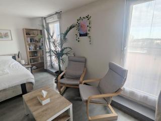 Grande chambre et salle de bain privée et balcon - 6