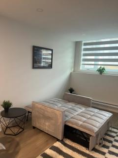 Livingston Calgary Lovely space - 3