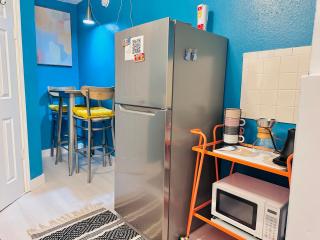 Salthaus West Palm Beach - NEW Saltwater Pool & Spa! - 1