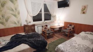 Apartament Kacperek samo centrum, Willowa 4A - 2 sypialnie, salon - dla rodziny 4-5 os - 2