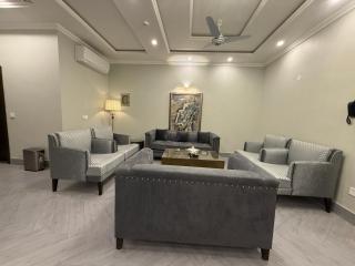Regency Suites Apartment Hotel - 3