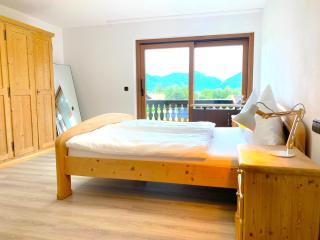 Großzügige Ferienwohnung am Tegernsee mit Südbalkon und Wallbergblick - 5