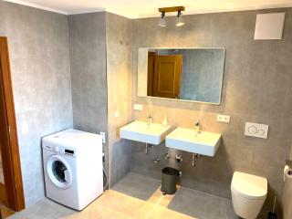 Großzügige Ferienwohnung am Tegernsee mit Südbalkon und Wallbergblick - 6