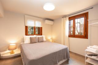 Stone Sunset Villa - 3