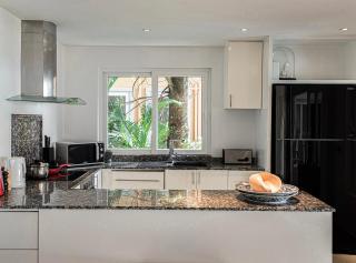 Bikini Bottom Villa by Utalay Koh Chang - 1