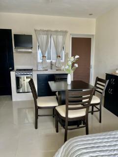 Loft con Luz Natural y Cocina Equipada - 9