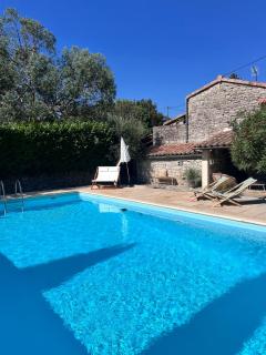 Petit mas familial ardéchois - 1