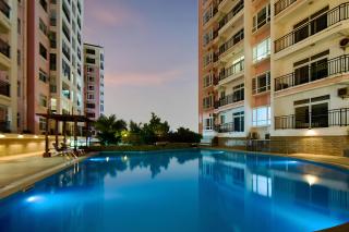 Chateau Apartments Hotel - 1