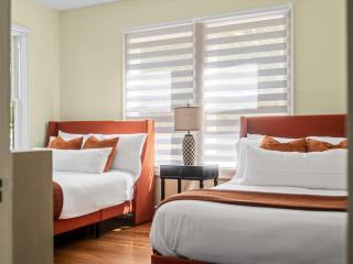 Retro Vibes & Zilker Views - Music House by Zilker - 7