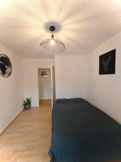 Private room and bathroom in Schlieren Zurich - 4