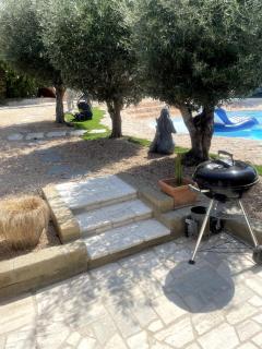 The poolside gem - 6