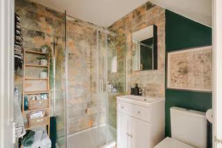 Modern Apartment Near Gloucester Road Nightlife Easy access to Centre - 3